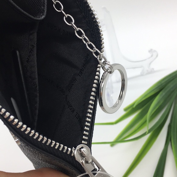 Jet Set Travel Sm TZ Coinpouch W ID Leather Black - Picture 5 of 8